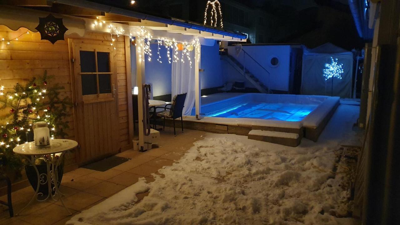 Haus Sonnenweg 6 Auf Der Sonnenseite Im Westerwald Höhr-Grenzhausen Exterior foto